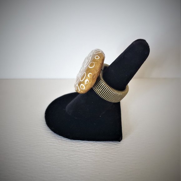 Hand Painted Dot Art Gold and Parchment Statement Ring, Cocktail Ring - Picture 5 of 9